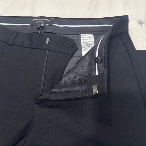 Banana Republic Women’s Black Dress Pants Sloan Curvy Fit - Picture 6 of 7